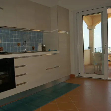 Nyaraló Casa Elicriso