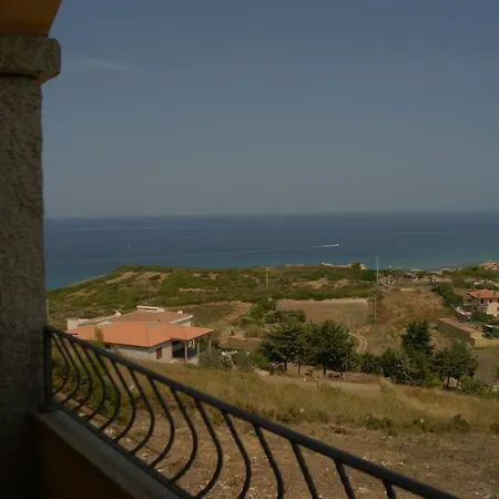 Casa Elicriso بيت للعطل *